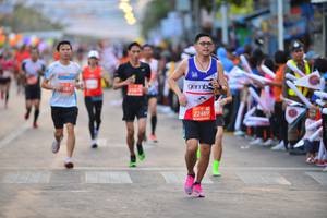 BIB: 258, 22489
                            <button type="button" onclick="openModal(12775859)" class="btn btn-primary btn-sm float-right btn-popup" data-toggle="modal" data-target=".modal-high-quality">
                        <i class="fas fa-shopping-cart"></i> Add to Cart
                    </button>
                                            <button type="button" onclick="isThisMe(12775859, true)" class="btn btn-success btn-sm float-right btn-popup btn-isme hidden" data-toggle="tooltip" data-placement="bottom" title="นี่คือรูปของคุณใช่ไหม คลิกที่นี่เพื่อเอาเข้าอัลบั้ม">
                        <i class="fas fa-plus"></i> Add to album
                    </button>
                    <button type="button" onclick="isThisMe(12775859, false)" class="btn btn-warning btn-sm float-right btn-popup btn-isnotme hidden">
                        <i class="fas fa-ban"></i> Remove from album
                    </button>